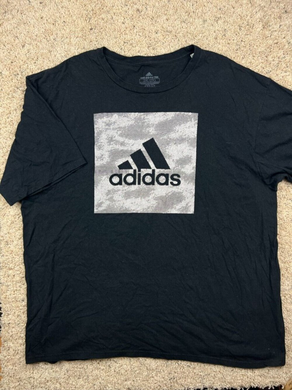 Adidas T Shirt Men's 2XL Black The Go-To Tee Center Logo Crew Neck Trefoil